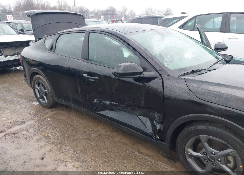 2025 KIA K4 LXS VIN: 3KPFT4DE6SE142300