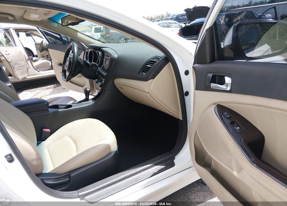 2015 KIA OPTIMA EX VIN: 5XXGN4A71FG490989