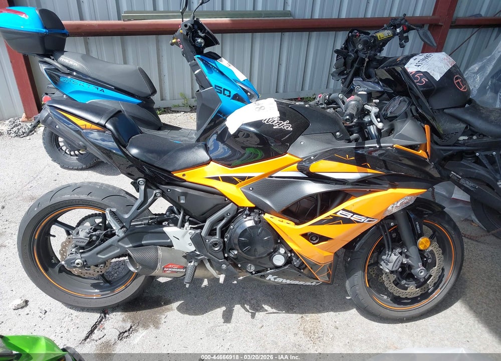2019 KAWASAKI EX650 F VIN: JKAEXEK11KDA34316