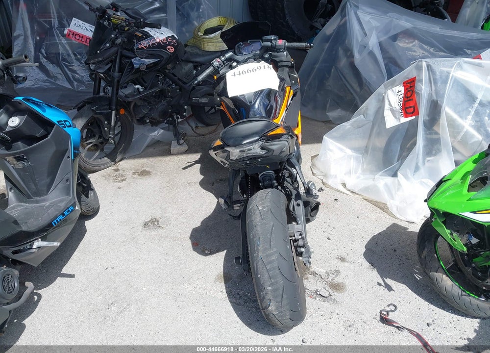 2019 KAWASAKI EX650 F VIN: JKAEXEK11KDA34316