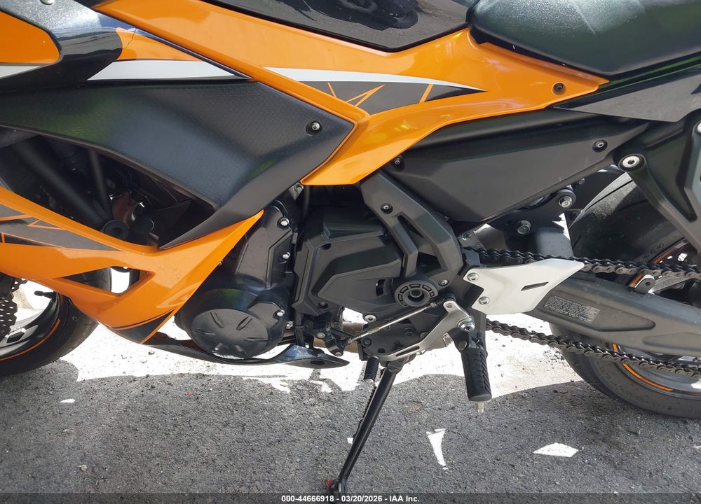 2019 KAWASAKI EX650 F VIN: JKAEXEK11KDA34316