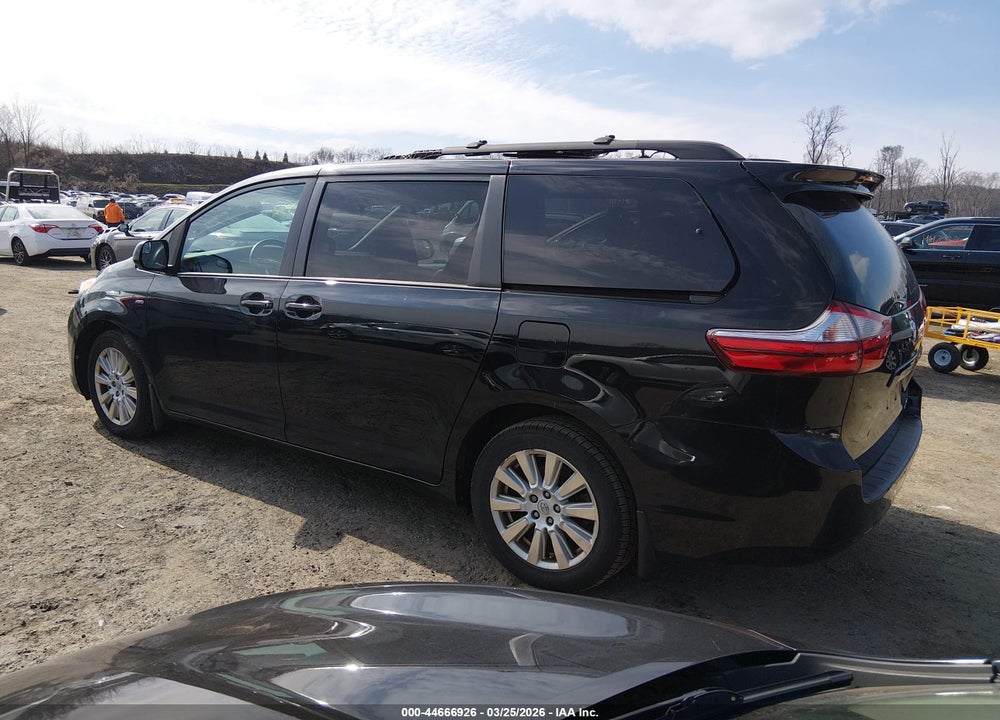 2017 TOYOTA SIENNA LE 7 PASSENGER VIN: 5TDJZ3DC4HS163209