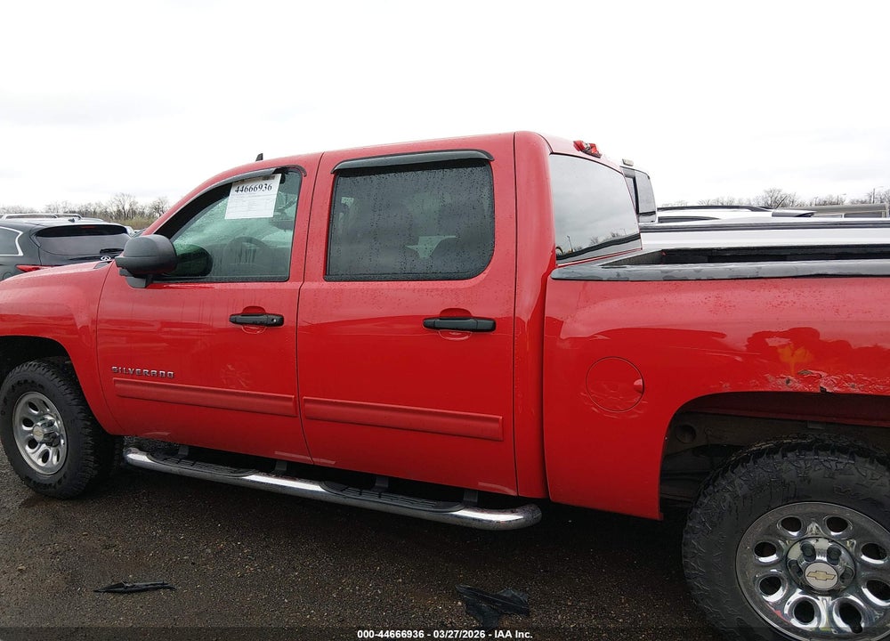 2011 CHEVROLET SILVERADO 1500 LS VIN: 3GCPCREA3BG390196