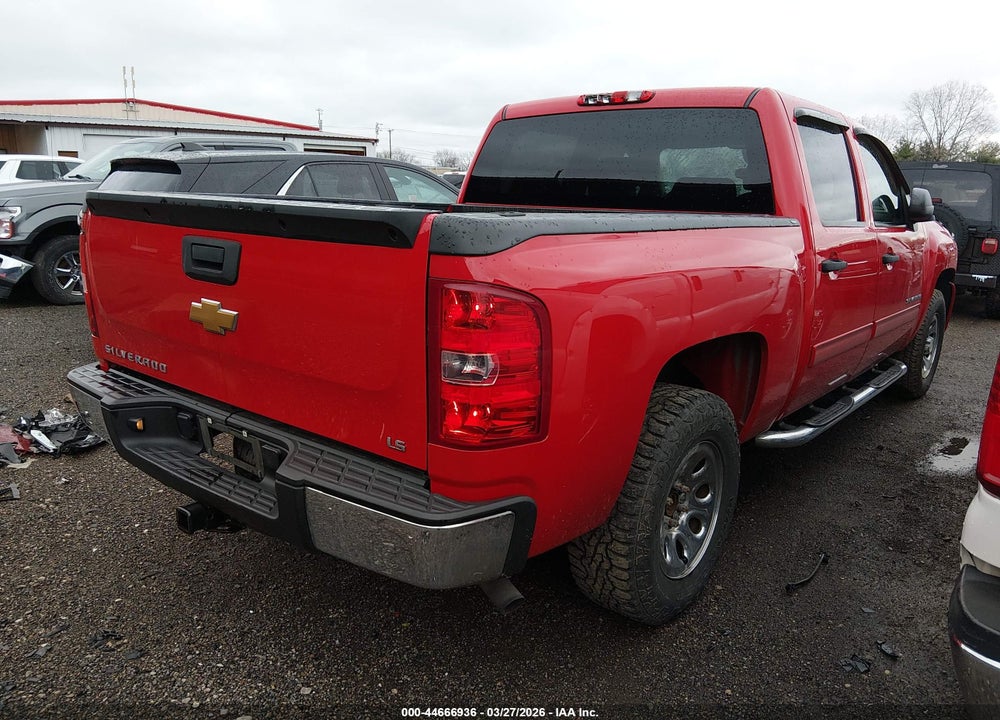 2011 CHEVROLET SILVERADO 1500 LS VIN: 3GCPCREA3BG390196