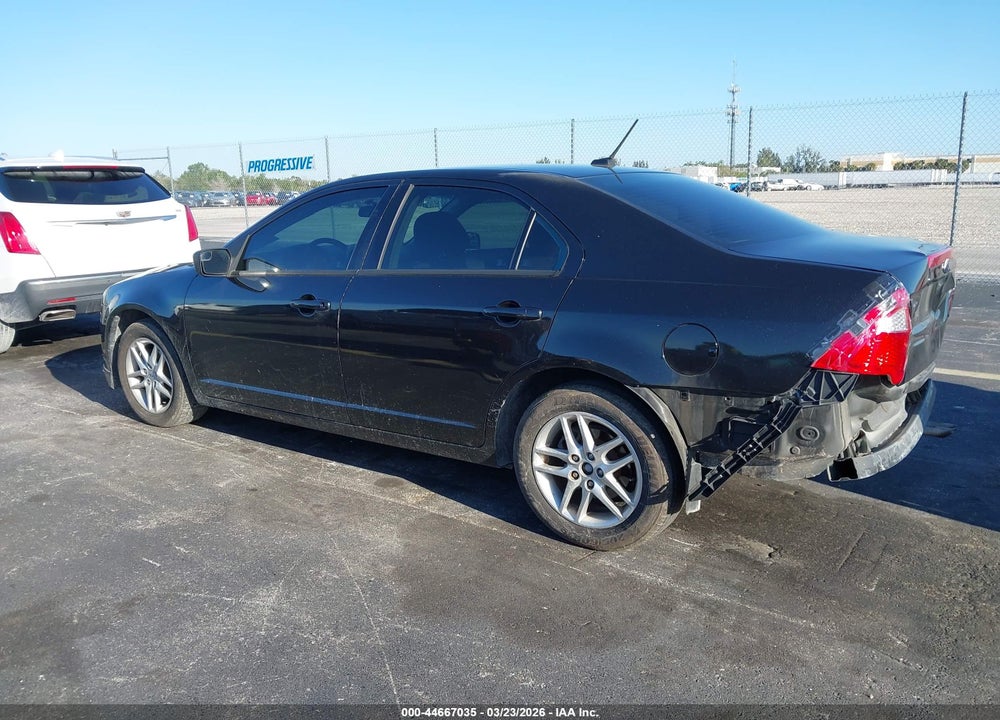 2012 FORD FUSION S VIN: 3FAHP0GA2CR380398