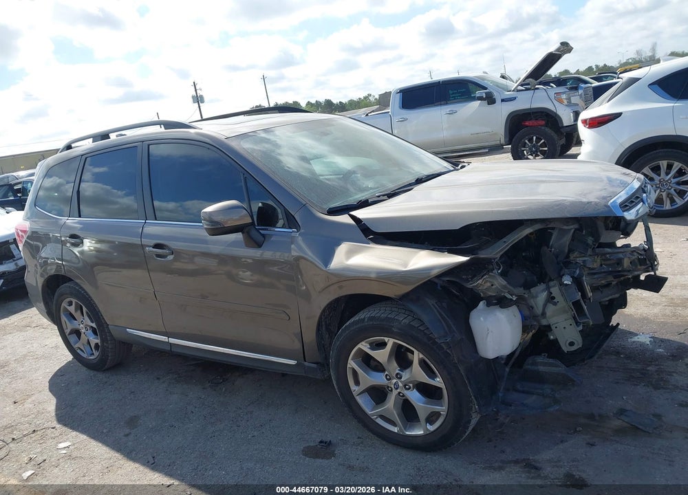 2017 SUBARU FORESTER 2.5I TOURING VIN: JF2SJAWC7HH590208