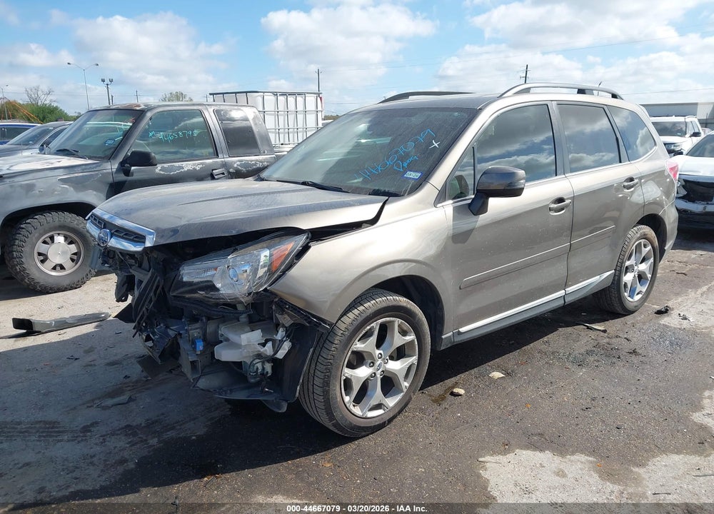 2017 SUBARU FORESTER 2.5I TOURING VIN: JF2SJAWC7HH590208
