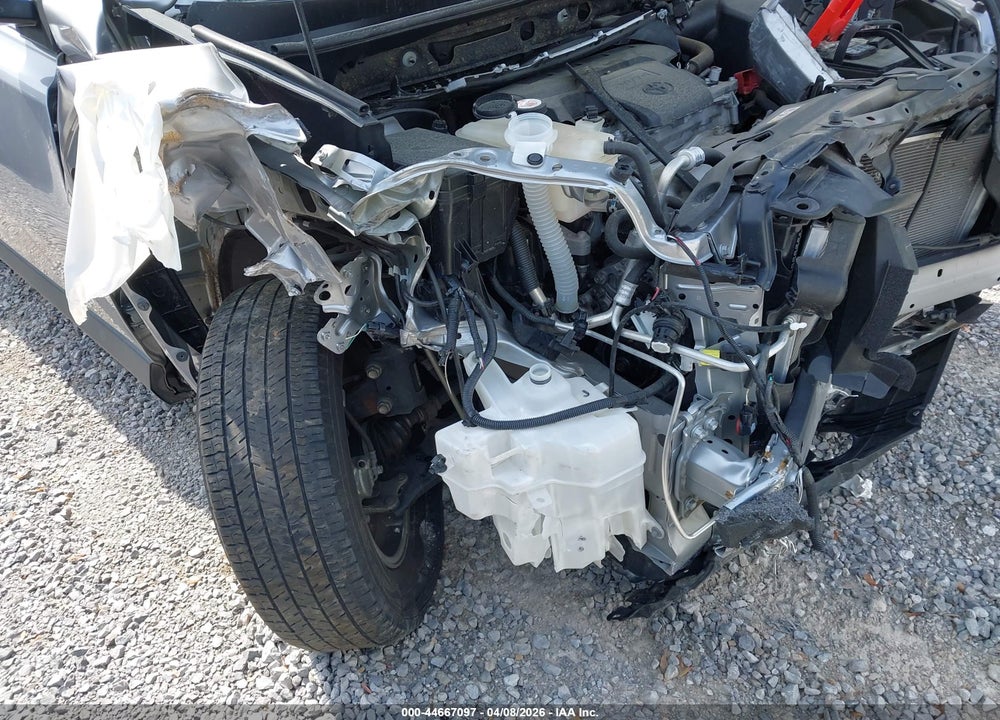 2018 TOYOTA RAV4 XLE VIN: JTMRFREV3JJ252674