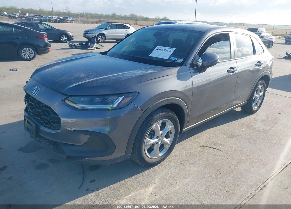 2024 HONDA HR-V 2WD LX VIN: 3CZRZ1H33RM733584