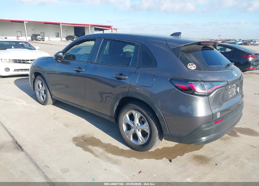 2024 HONDA HR-V 2WD LX VIN: 3CZRZ1H33RM733584