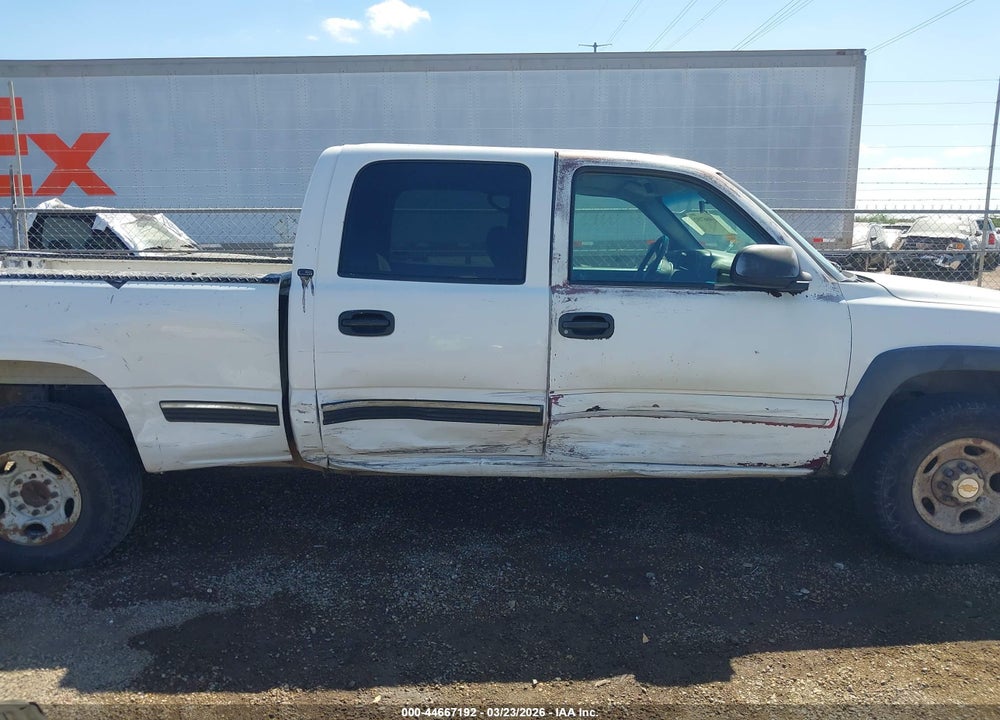 2001 CHEVROLET SILVERADO 1500HD LS VIN: 1GCGC13U81F183415