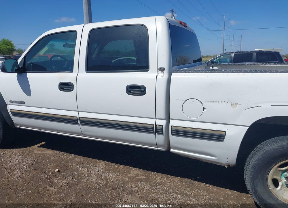 2001 CHEVROLET SILVERADO 1500HD LS VIN: 1GCGC13U81F183415