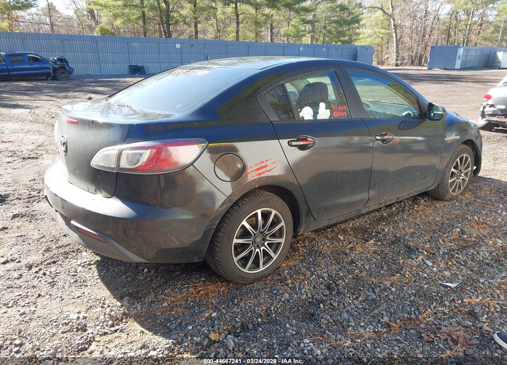 2011 MAZDA 3 I TOURING VIN: JM1BL1VG5B1399139