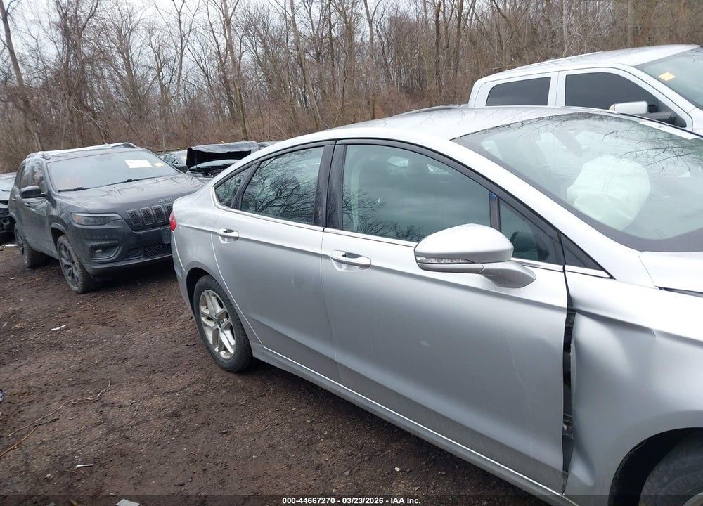 2014 FORD FUSION SE VIN: 1FA6P0H7XE5375904