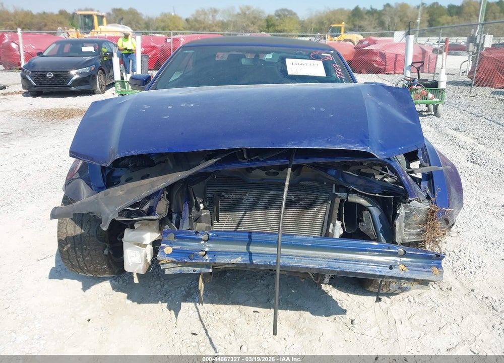 2014 FORD MUSTANG V6 PREMIUM VIN: 1ZVBP8EM4E5216651