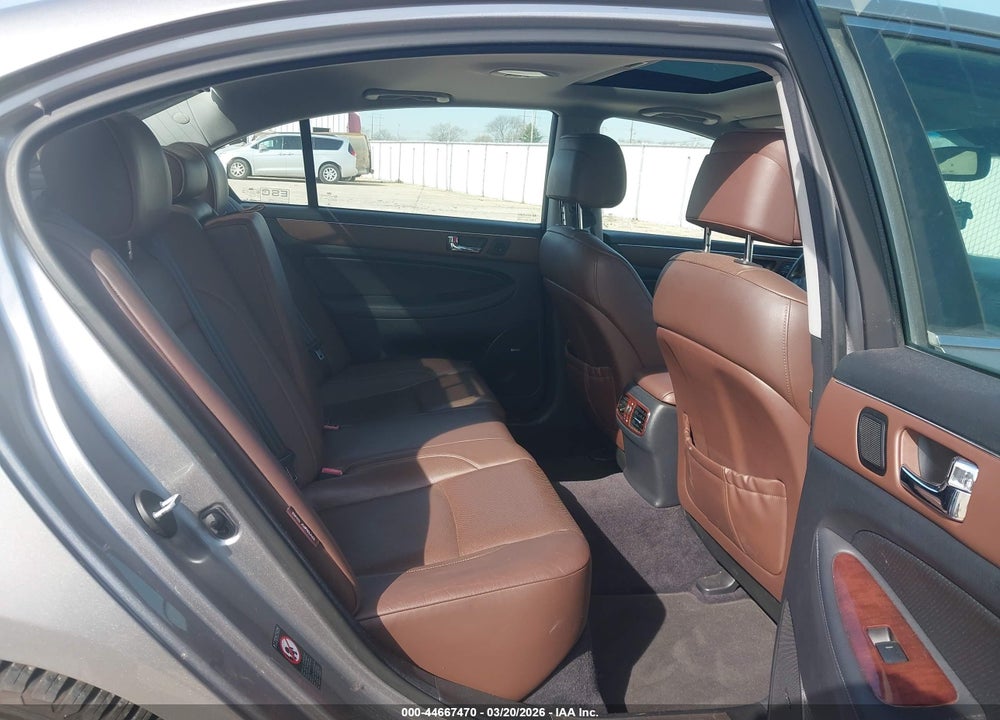 2009 HYUNDAI GENESIS 3.8 VIN: KMHGC46E39U046309