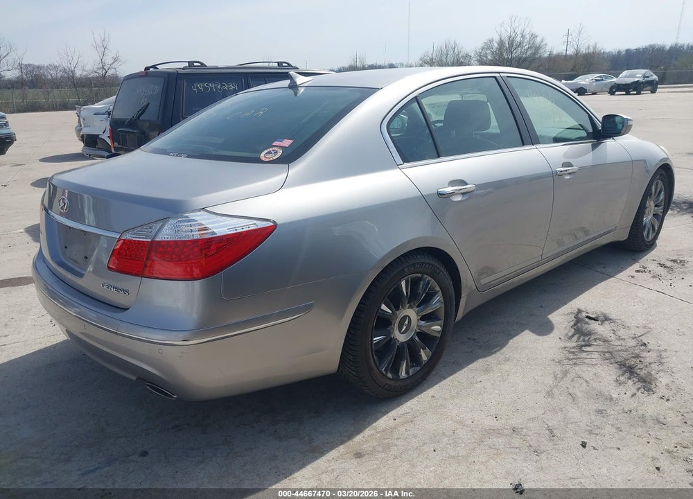 2009 HYUNDAI GENESIS 3.8 VIN: KMHGC46E39U046309