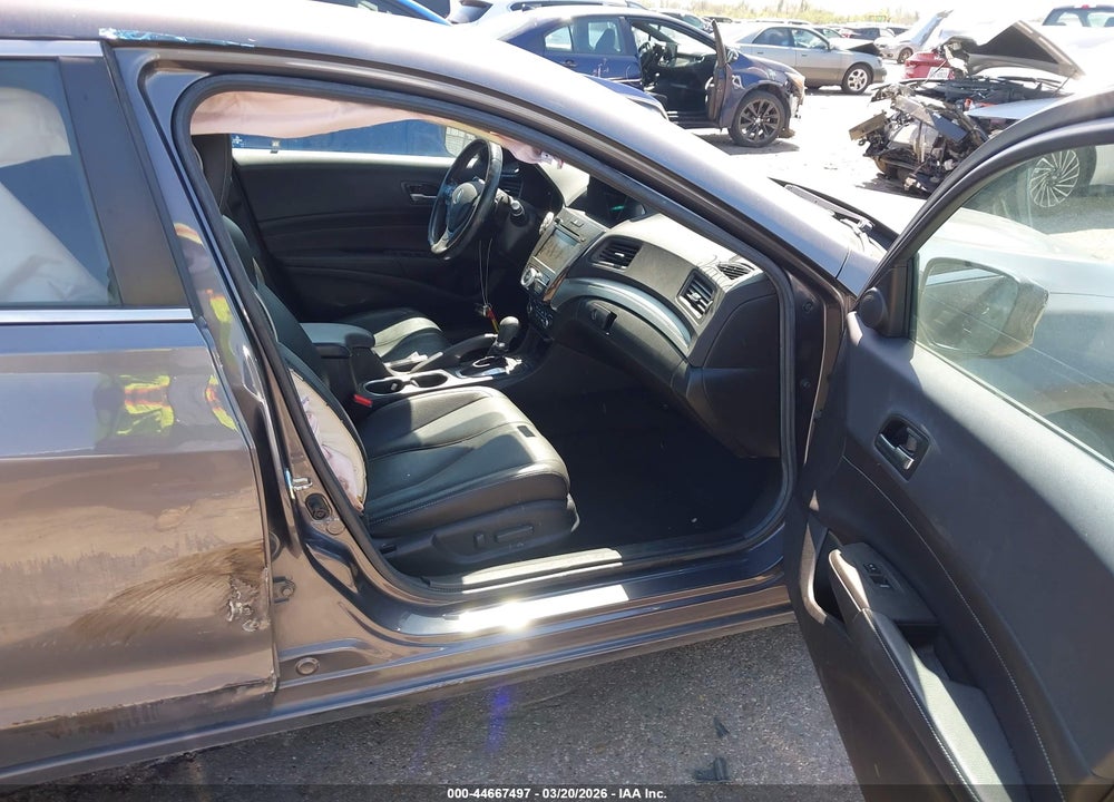 2019 ACURA ILX PREMIUM PACKAGE/TECHNOLOGY PACKAGE VIN: 19UDE2F72KA008912