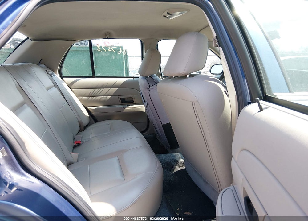 2007 FORD CROWN VICTORIA POLICE/POLICE INTERCEPTOR VIN: 2FAHP71W47X152522