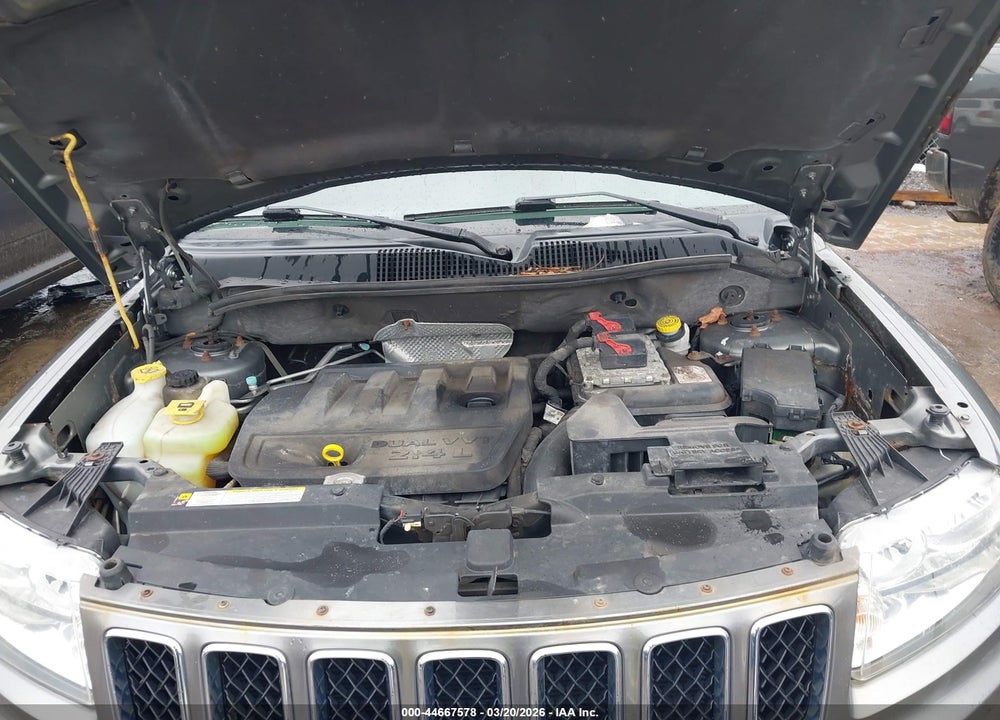 2013 JEEP COMPASS LATITUDE VIN: 1C4NJCEB3DD193869
