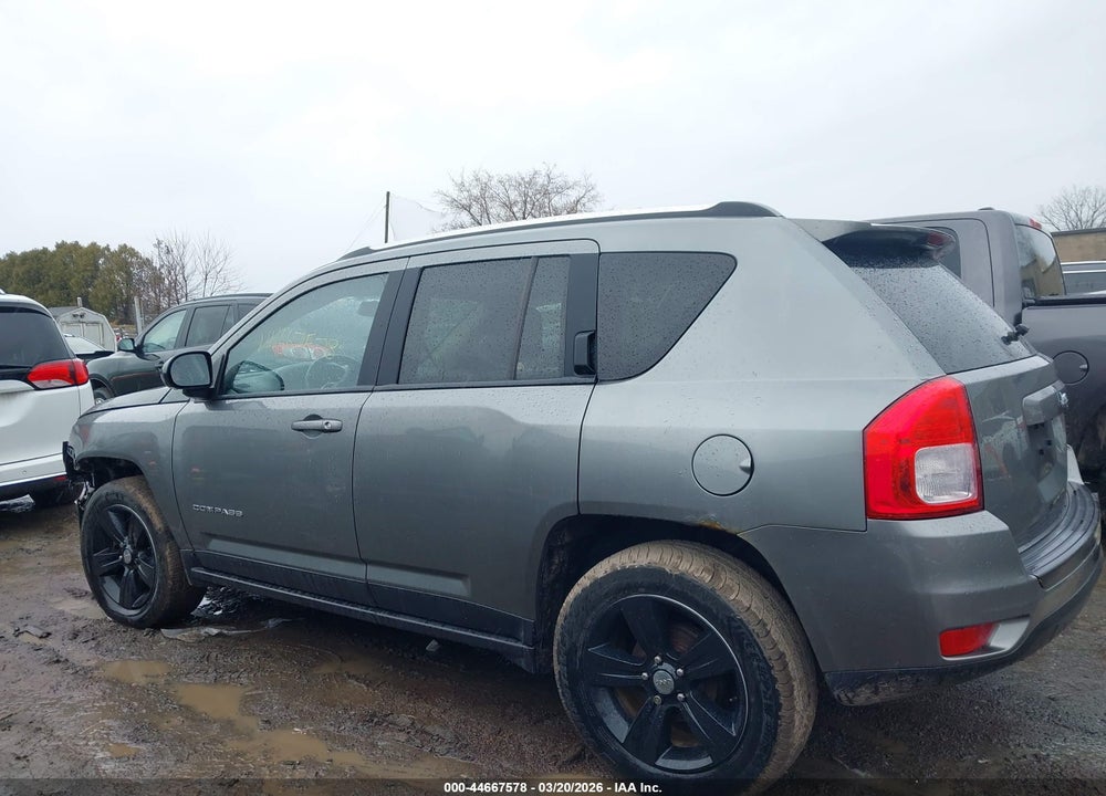 2013 JEEP COMPASS LATITUDE VIN: 1C4NJCEB3DD193869