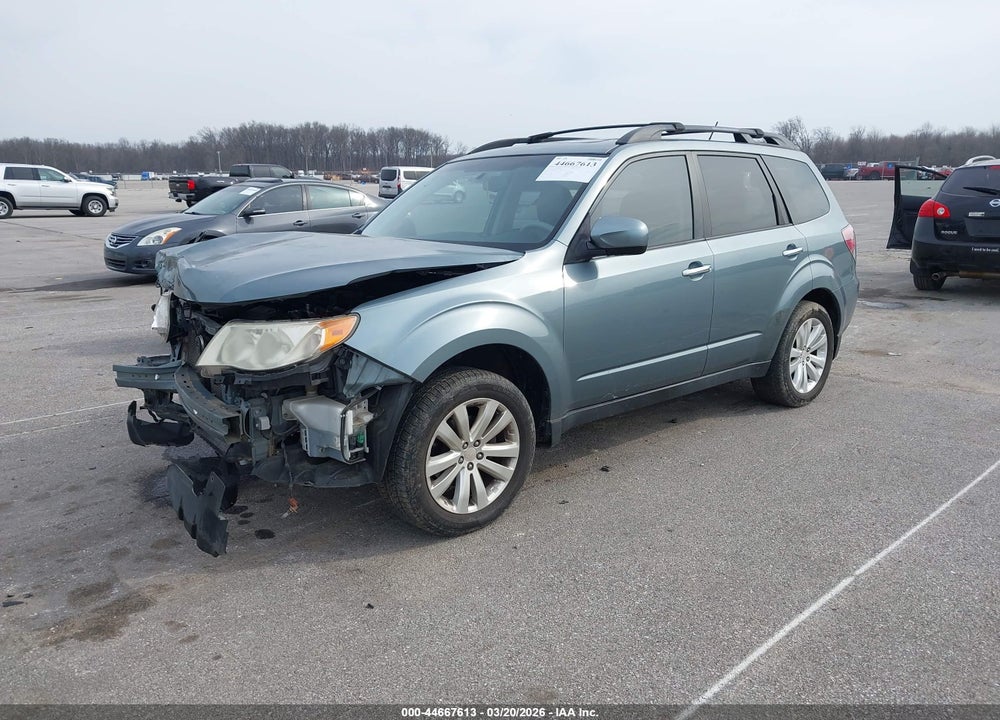 2012 SUBARU FORESTER 2.5X PREMIUM VIN: JF2SHADCXCH430363