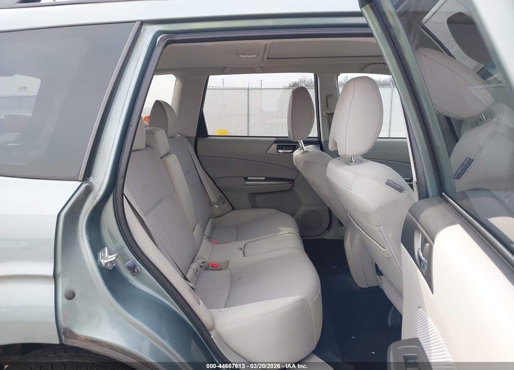 2012 SUBARU FORESTER 2.5X PREMIUM VIN: JF2SHADCXCH430363