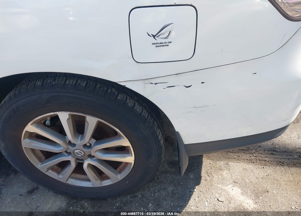 2014 NISSAN PATHFINDER SV VIN: 5N1AR2MM9EC711877