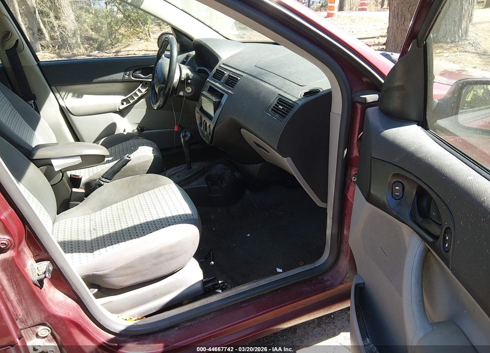 2007 FORD FOCUS S/SE/SES VIN: 1FAFP34N67W122596