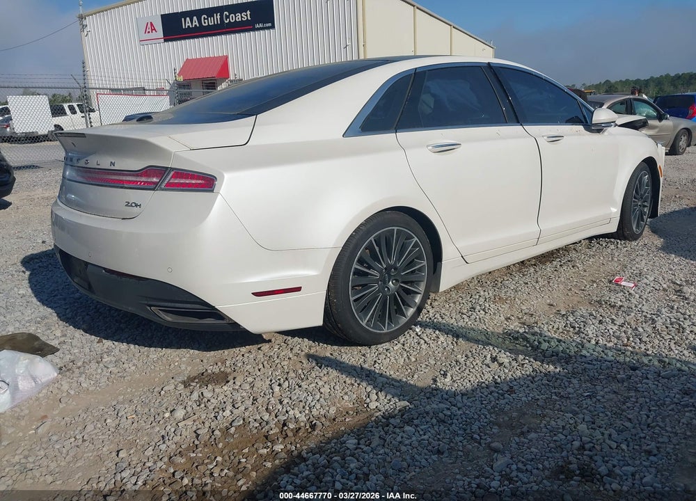 2015 LINCOLN MKZ HYBRID VIN: 3LN6L2LU0FR611923