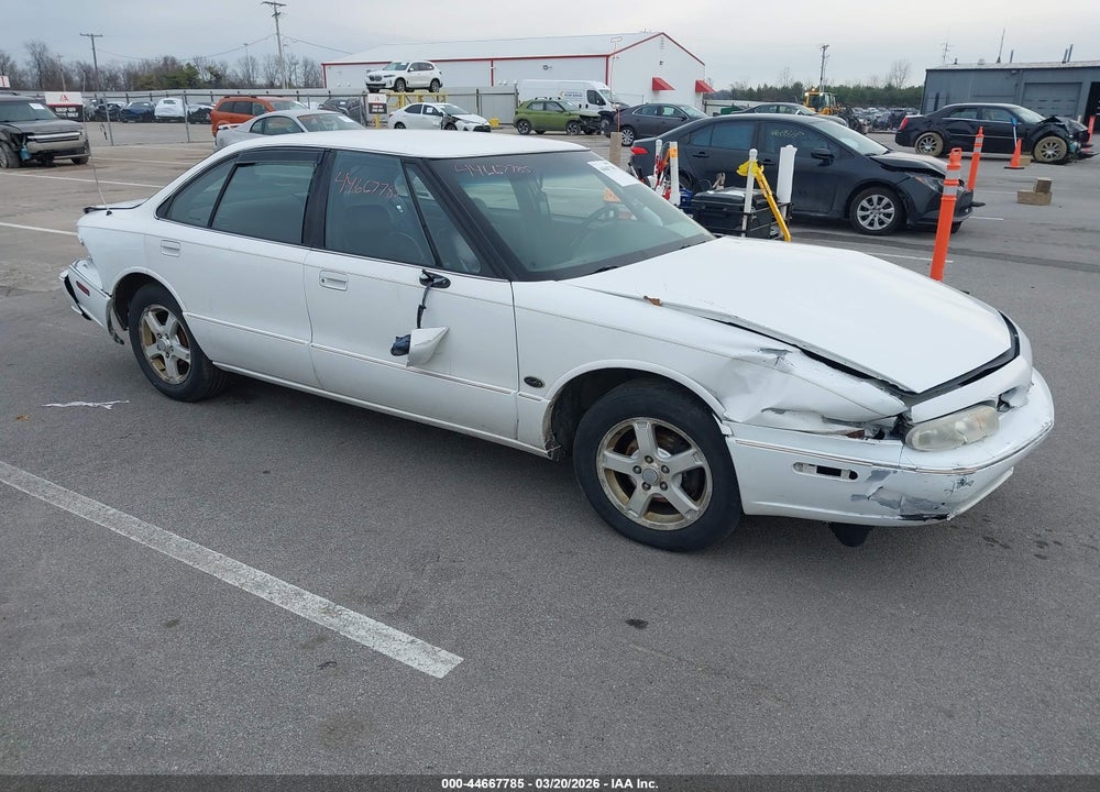 1999 OLDSMOBILE EIGHTY-EIGHT 50TH ANNIVERSARY EDITION VIN: 1G3HC52KXX4822409