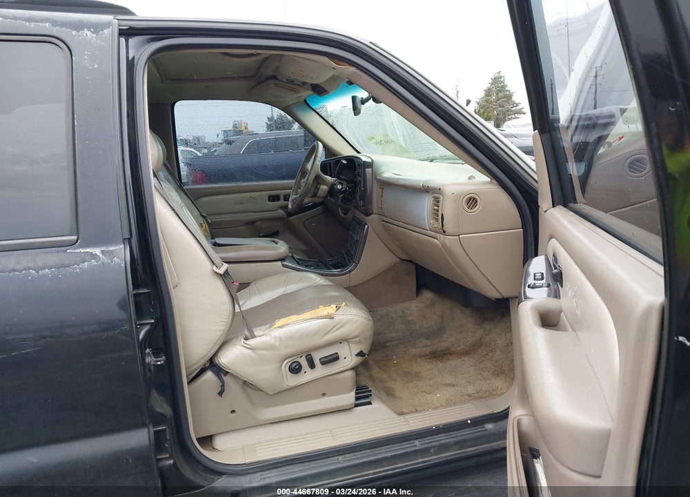 2002 GMC YUKON DENALI VIN: 1GKEK63U22J225717