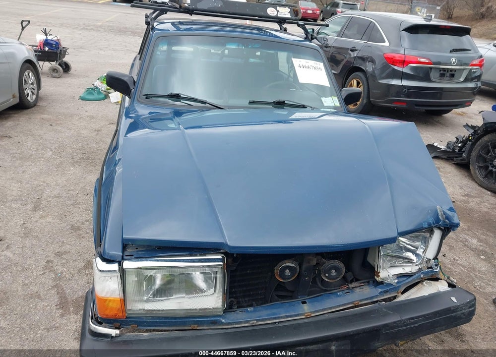 1992 VOLVO 240 GL VIN: YV1AS8808N1459791
