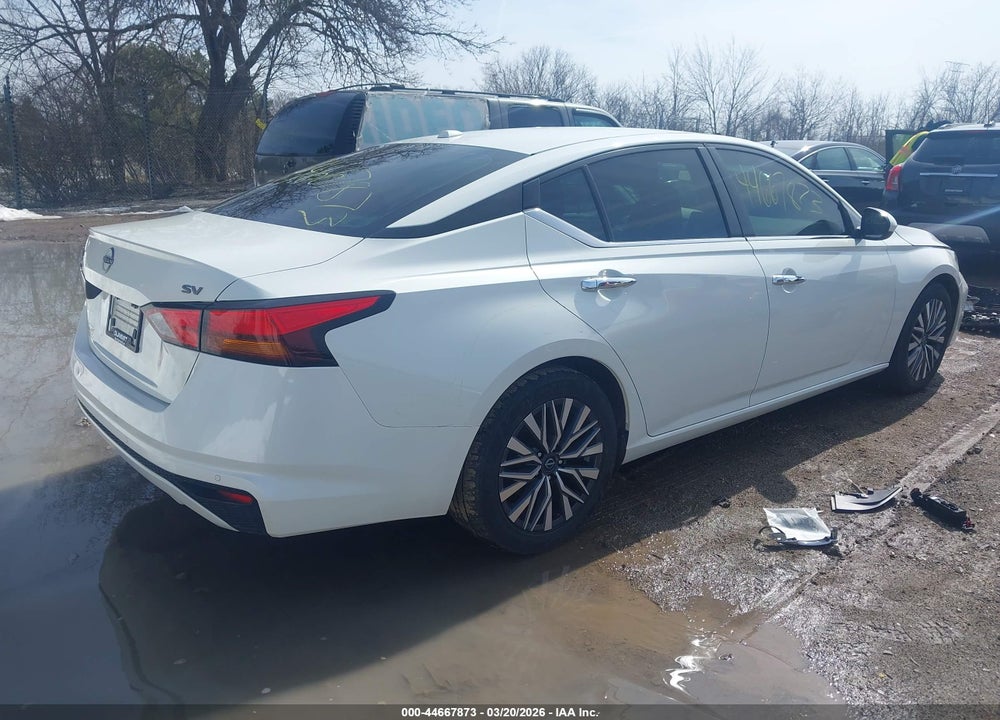 2023 NISSAN ALTIMA SV FWD VIN: 1N4BL4DV3PN380130
