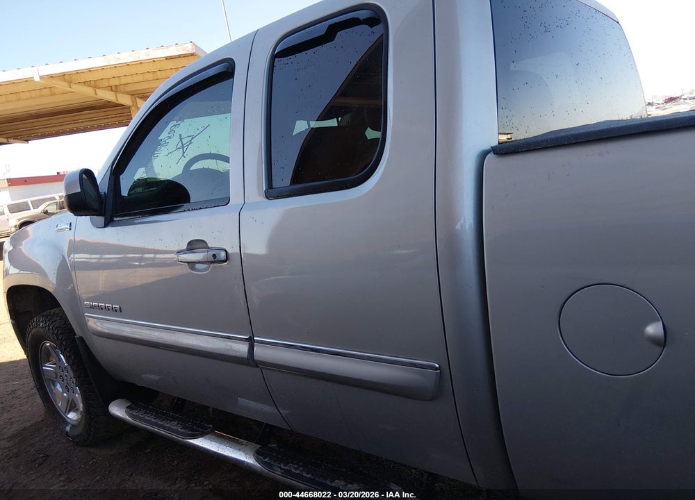 2010 GMC SIERRA 1500 SLT VIN: 1GTSKWE35AZ139658