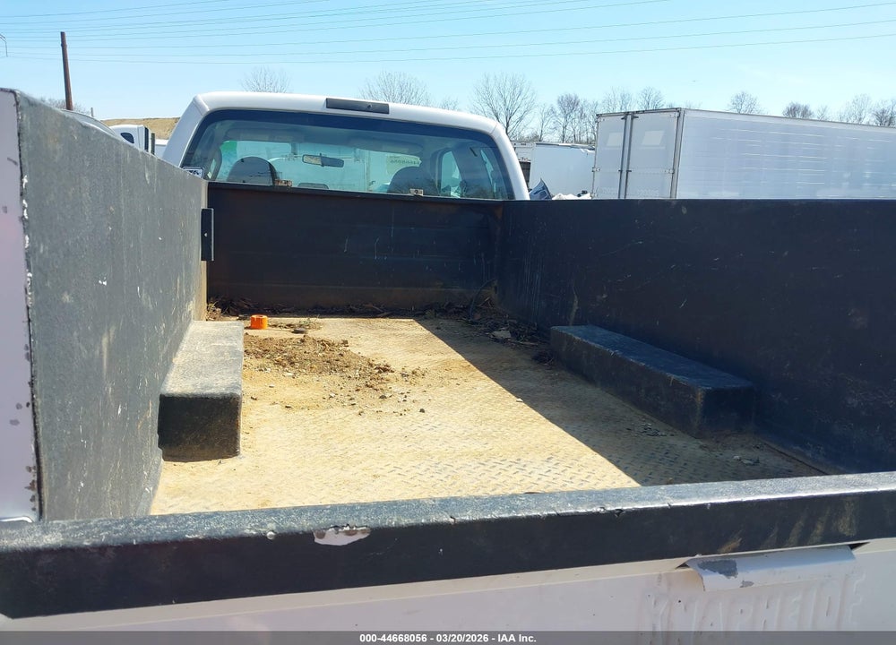 2008 FORD F-350 CHASSIS LARIAT/XL/XLT VIN: 1FDWX37Y58ED96536