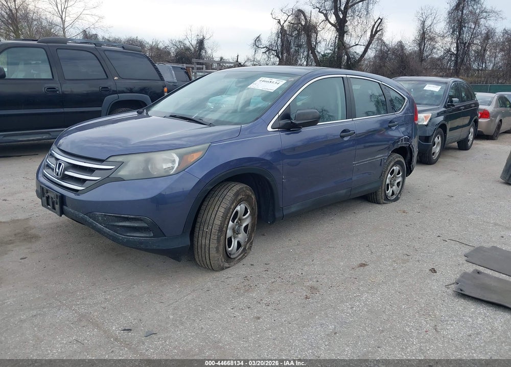 2013 HONDA CR-V LX VIN: 3CZRM3H38DG700792