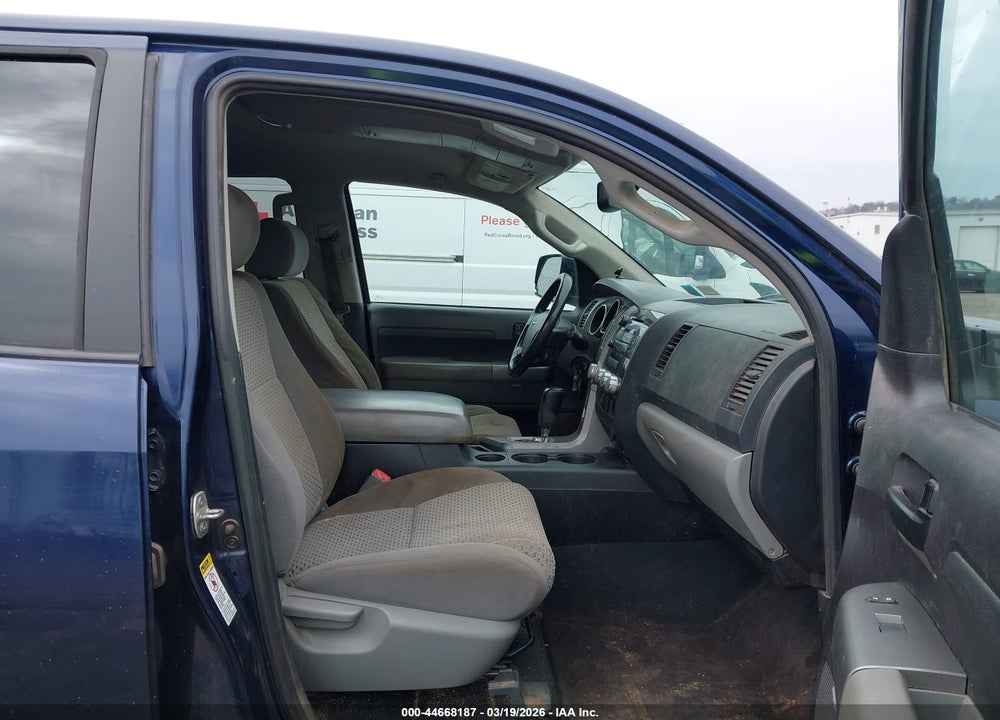 2013 TOYOTA TUNDRA GRADE 5.7L V8 VIN: 5TFUY5F1XDX314937