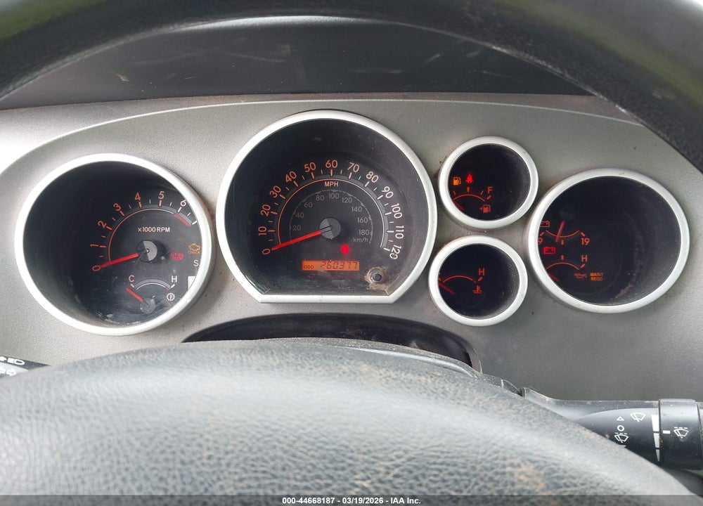 2013 TOYOTA TUNDRA GRADE 5.7L V8 VIN: 5TFUY5F1XDX314937