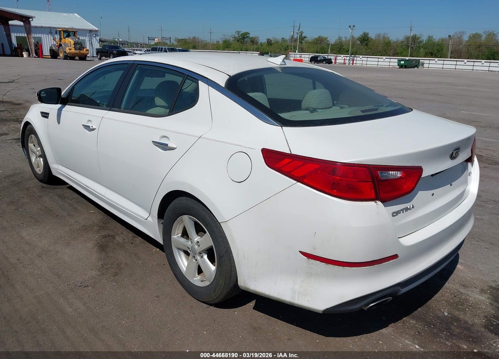 2015 KIA OPTIMA LX VIN: KNAGM4A77F5641595