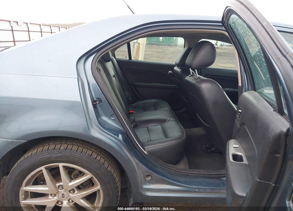 2011 FORD FUSION SEL VIN: 3FAHP0CG1BR134600