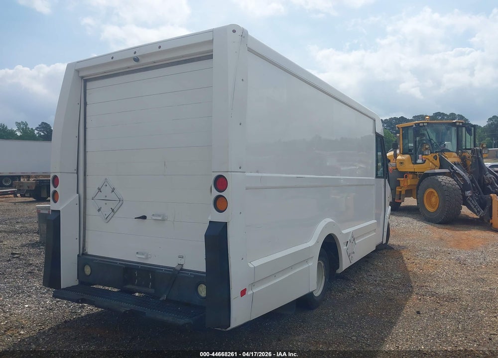 2018 ISUZU REACH VIN: JALB4T179J7W01084
