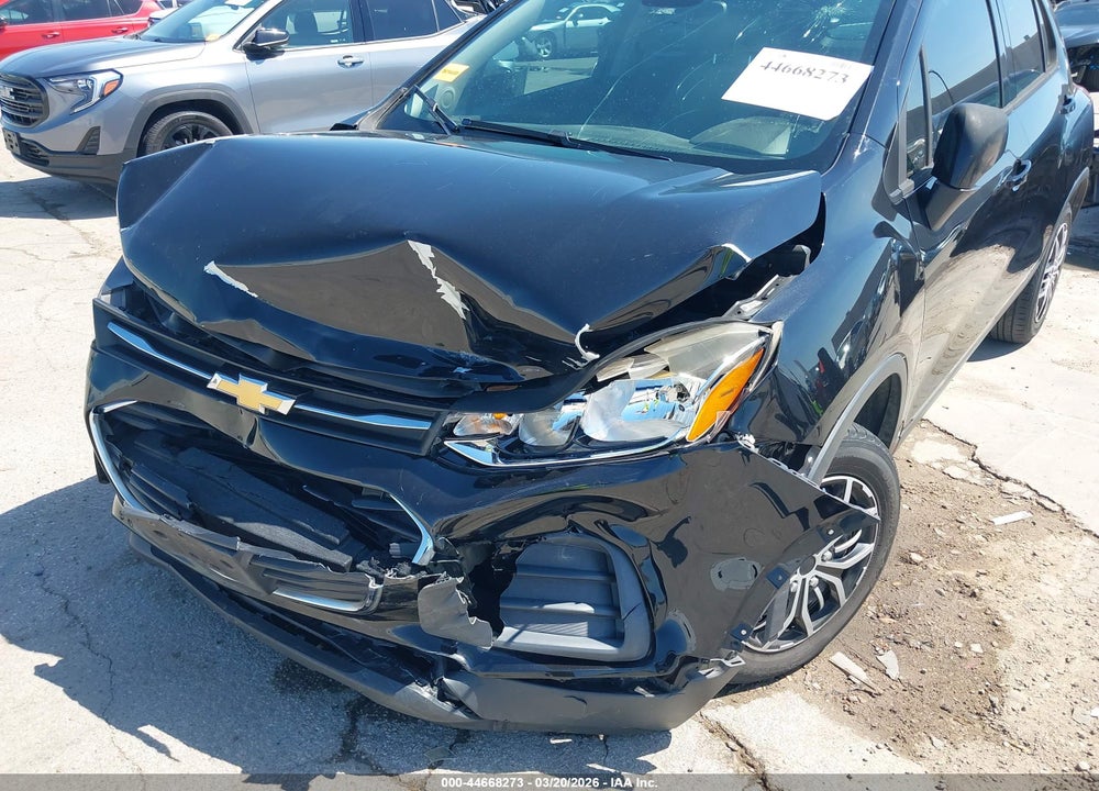 2017 CHEVROLET TRAX LS VIN: KL7CJKSB4HB091386
