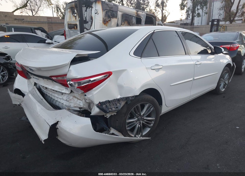 2017 TOYOTA CAMRY SE VIN: 4T1BF1FK4HU384760