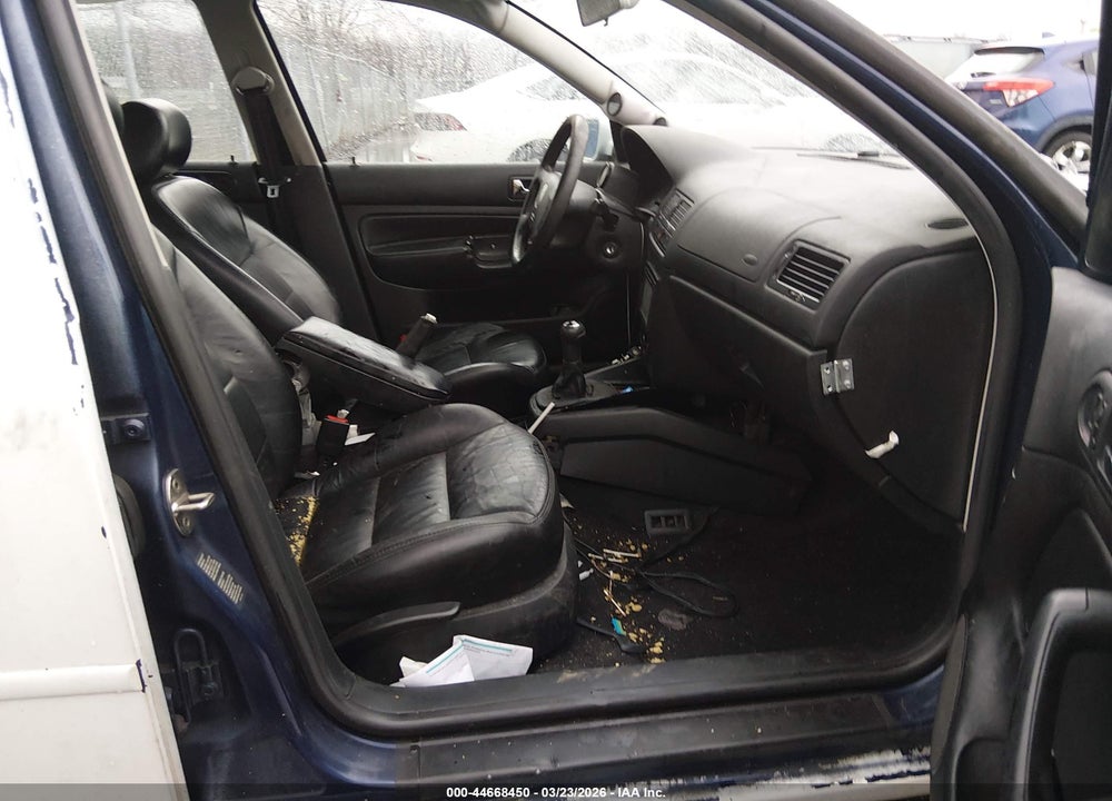 2001 VOLKSWAGEN JETTA GLS 1.8L TURBO VIN: 3VWSD29M71M070055