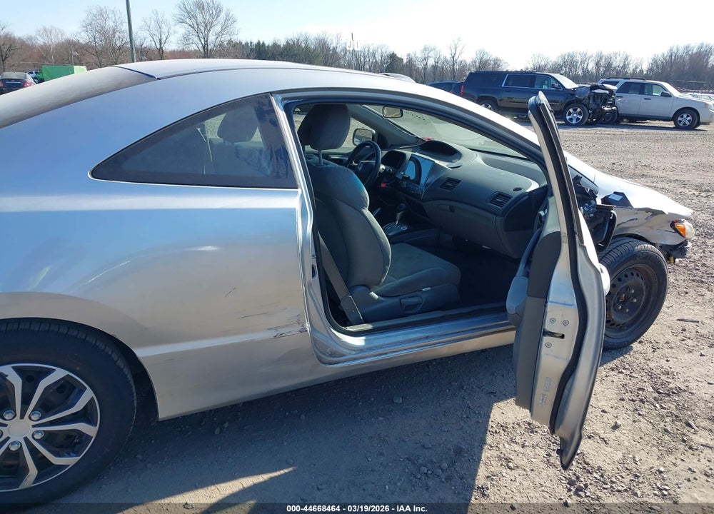 2009 HONDA CIVIC LX VIN: 2HGFG12669H539844