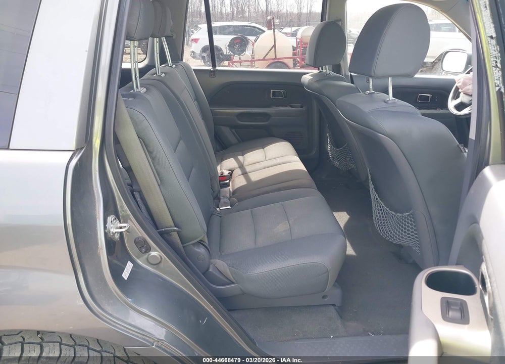 2008 HONDA PILOT VP VIN: 5FNYF28298B021445