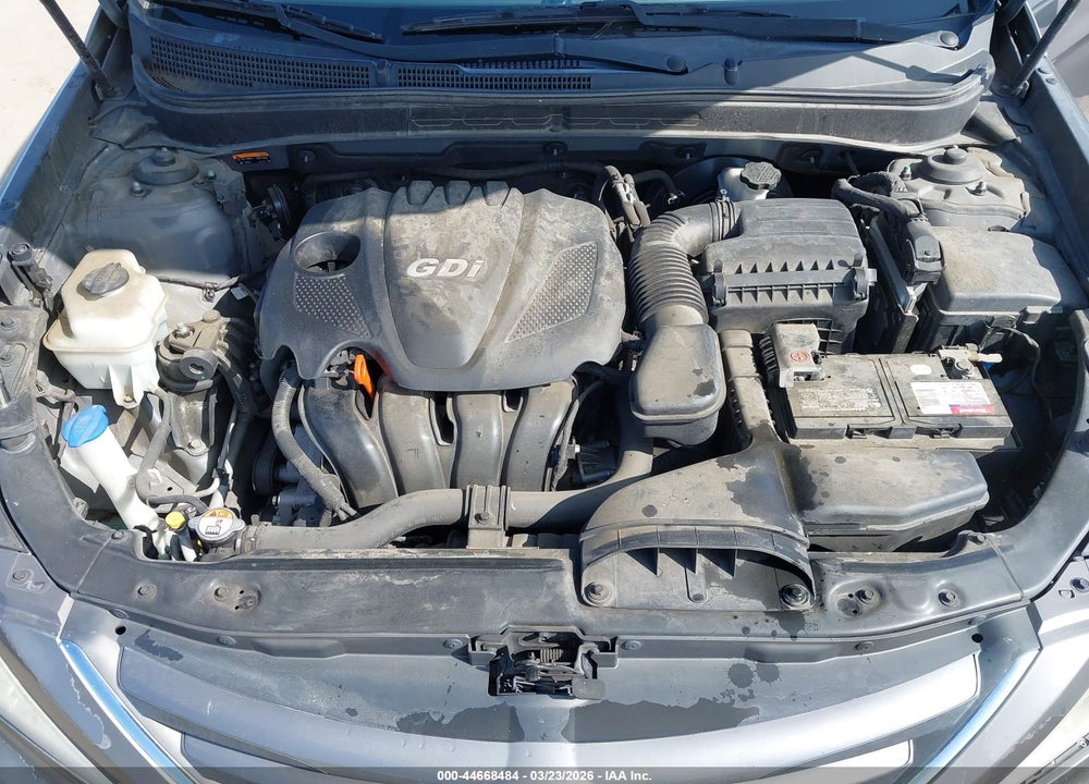 2014 HYUNDAI SONATA GLS VIN: 5NPEB4AC2EH920061