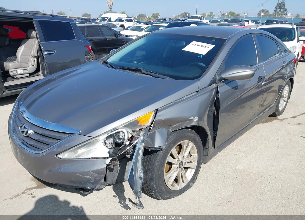 2014 HYUNDAI SONATA GLS VIN: 5NPEB4AC2EH920061