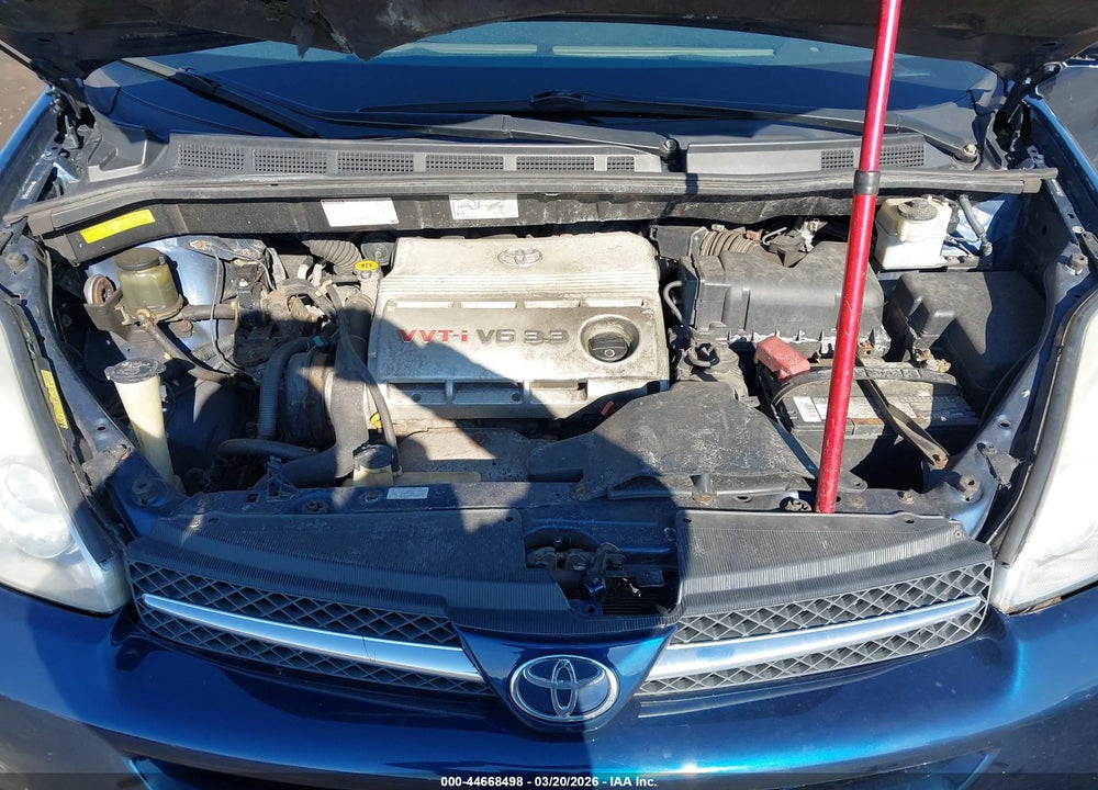 2005 TOYOTA SIENNA XLE LIMITED VIN: 5TDZA22C85S238724